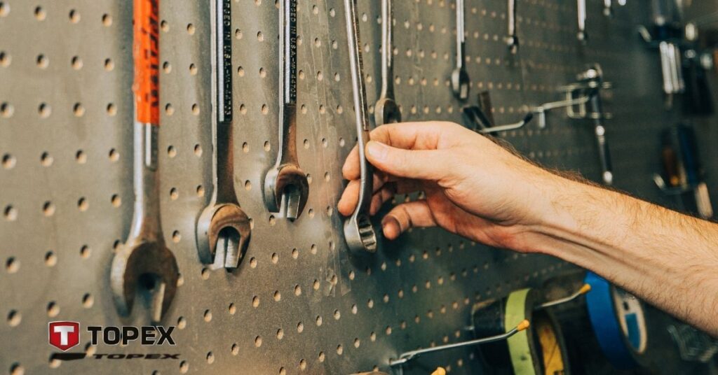 راهنمای خرید از بورس ابزار مکانیکی 1